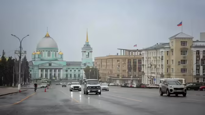 В Курске продолжают капитальный и ямочный ремонты дорог