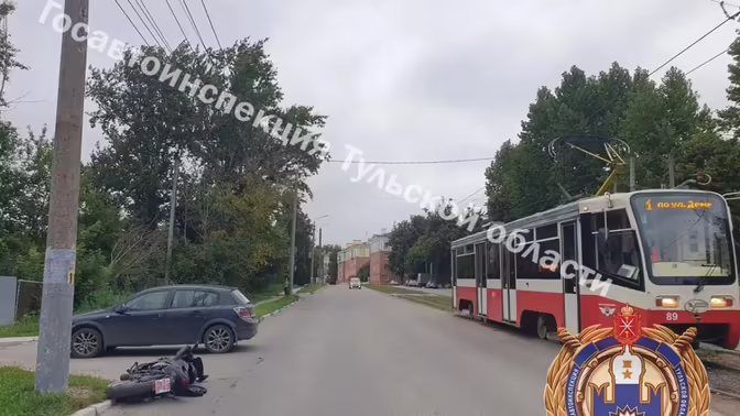 Столкновение "Опеля" и электромотоцикла произошло на улице Марата в Туле