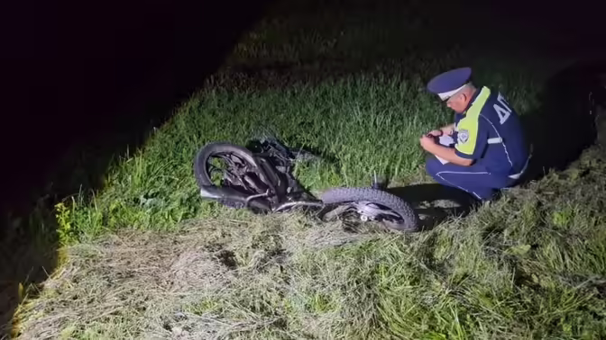 На Урале Lada Priora сбила 14-летнего подростка на мопеде