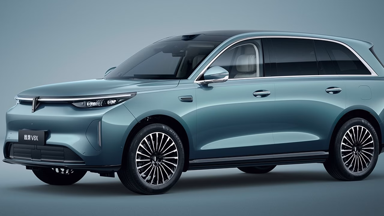 Great Wall расширит модельную линейку Wey в РФ: к нам приедет кроссовер V8Х