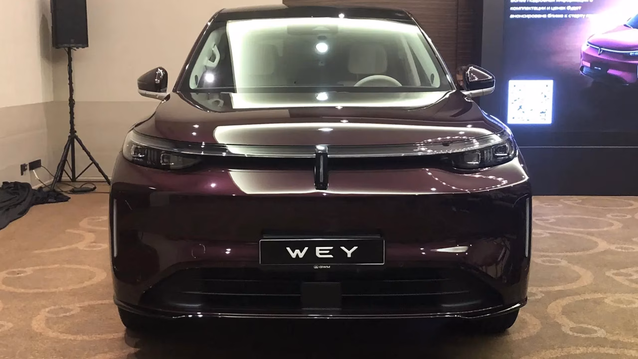 В Москве представили гибридный кроссовер Wey V9X