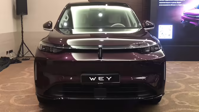 В Москве представили гибридный кроссовер Wey V9X