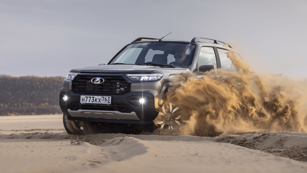 LADA Niva Travel стала самым популярным полноприводным автомобилем в России