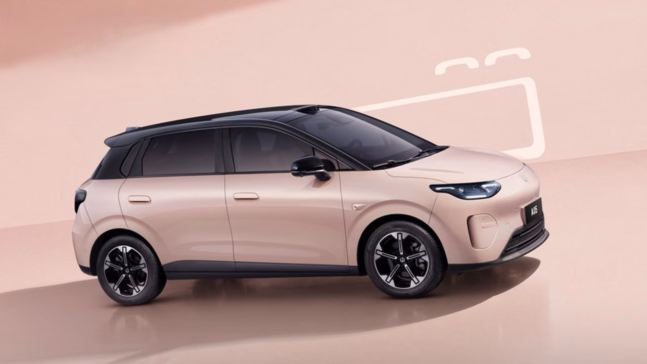 Новый недорогой компакт Leapmotor – A05 в Китае и B03 в Европе
