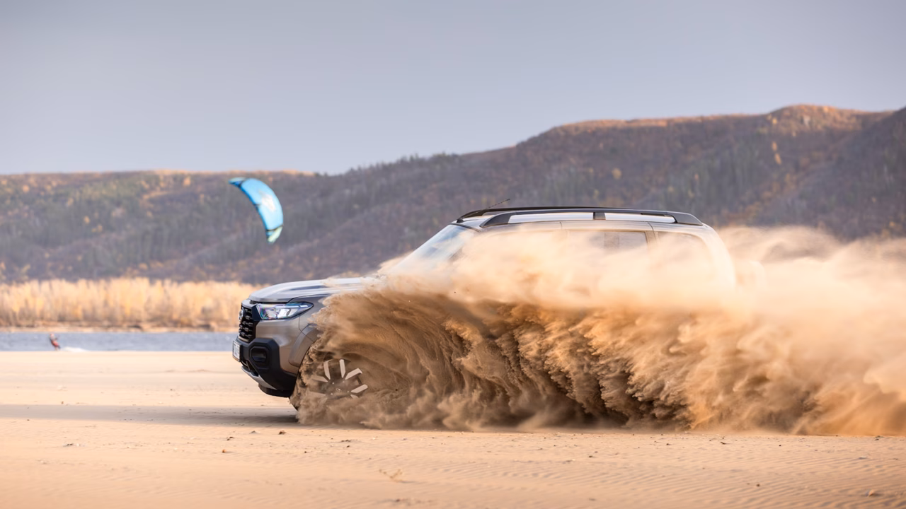Lada Niva Travel стала лидером среди новых полноприводных автомобилей в России
