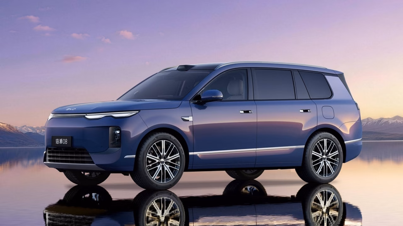 Большой кроссовер BYD Sealion 08 предложат с гибридной или электрической установкой