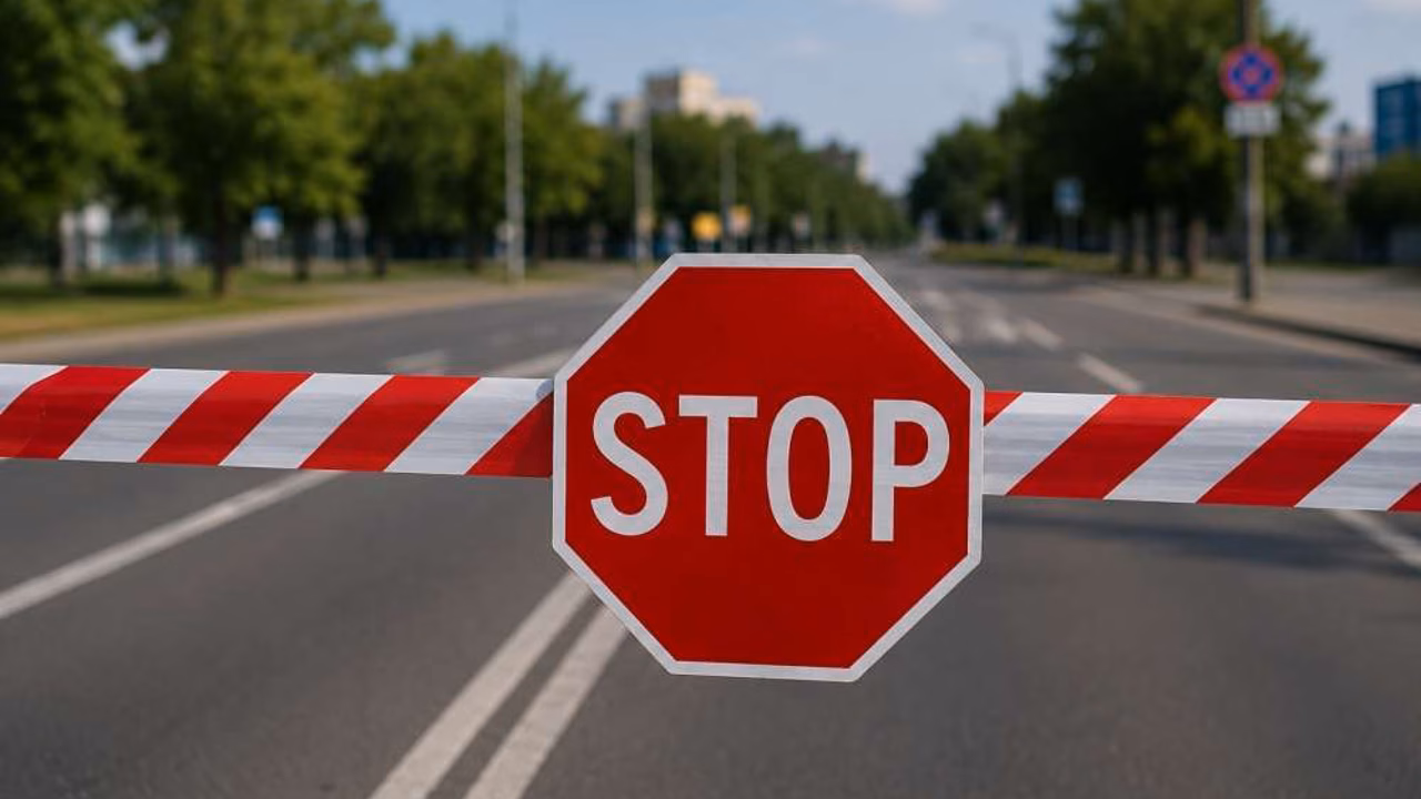В Оренбуржье ограничили движение на нескольких участках дороги