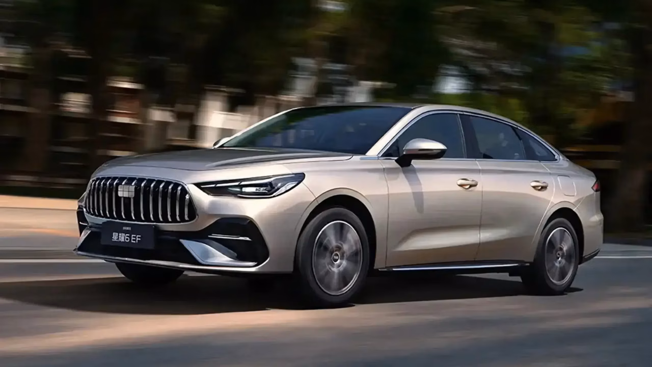 Geely выпустила седан, который ездит на бензине, спирте и электричестве