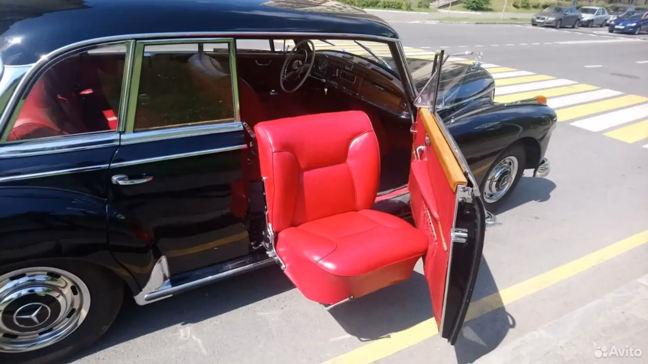 В России продают Mercedes-Benz 300d 1959 года