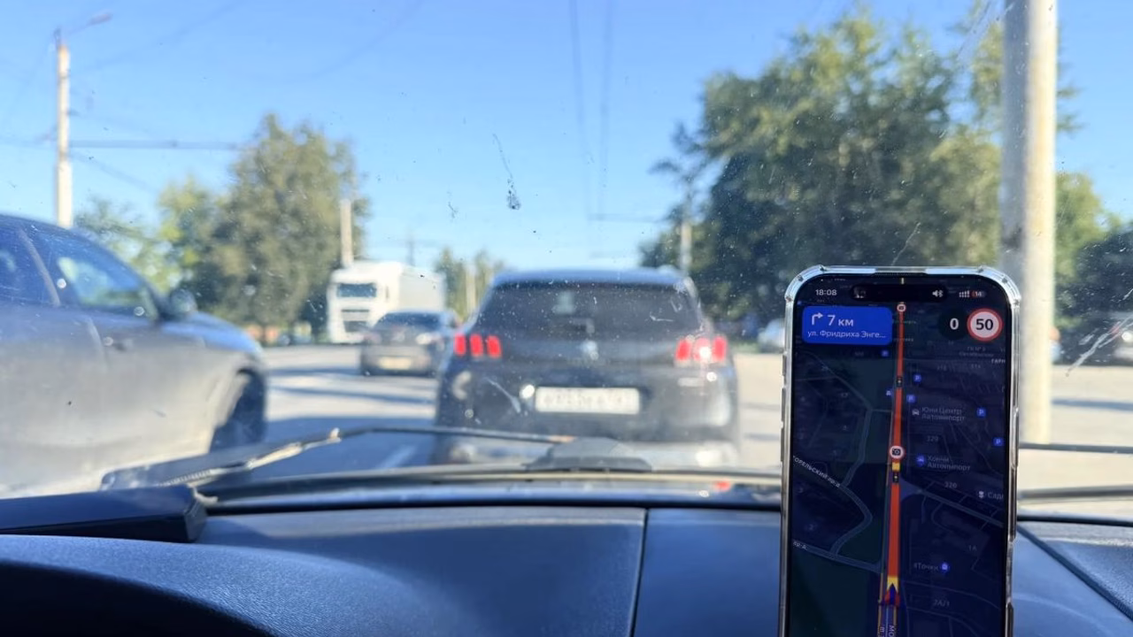 На Московском шоссе в Туле образовалась крупная пробка