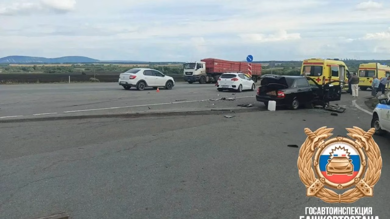 На трассе в Башкирии в ДТП пострадали четыре человека, в том числе ребенок