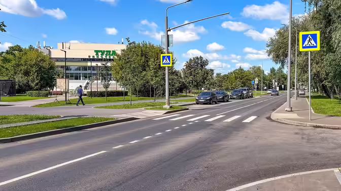 На улице Кухмистерова отремонтировали дорожное покрытие