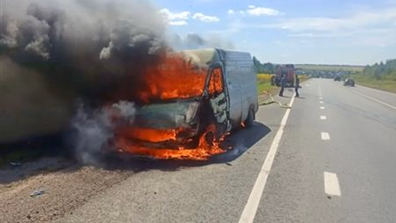 Еще два ДТП с возгоранием автомобилей произошли в Самарской области 3 августа