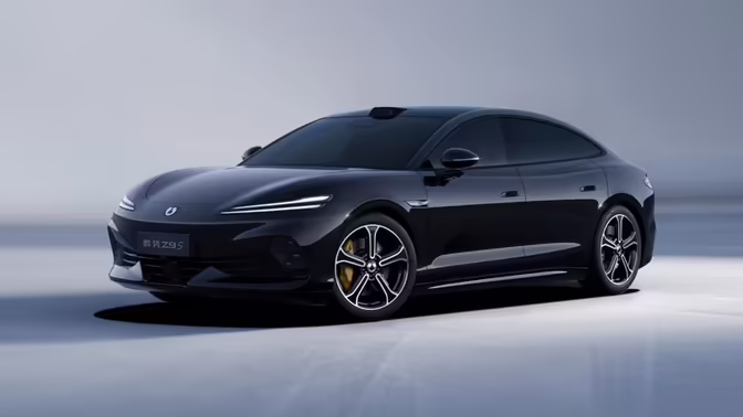 Седан Denza Z9S заменил модель Denza Z9