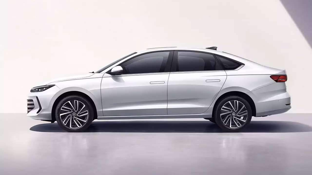 В России стартовали продажи нового добротного седана Volkswagen по цене Lada Vesta
