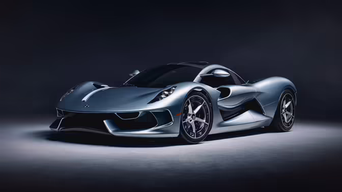 Hennessey Blackbird: аналоговый суперкар в авиационном стиле с атмосферным V8 и МКП