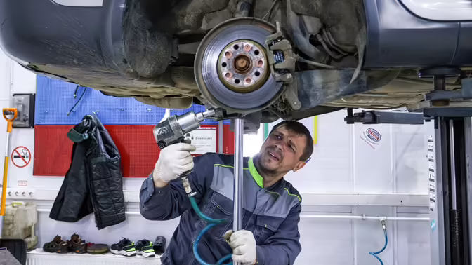 Владельцы китайских автомобилей стали на 51% чаще обращаться на СТО