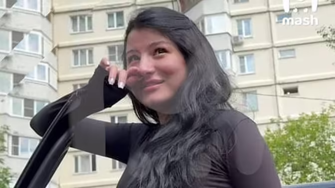 В Москве женщину лишили прав после погони за полицией на Mercedes без номеров
