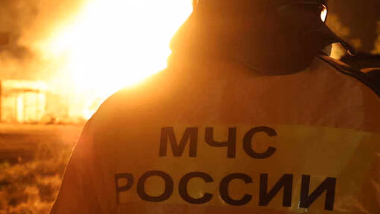 Автомобиль загорелся в центре Москвы на Долгоруковской улице