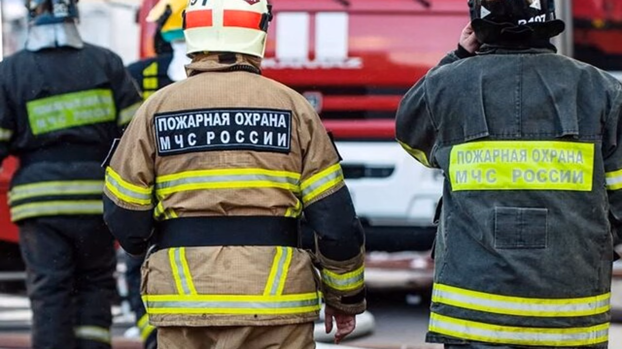 Автомобиль загорелся на Долгоруковской улице в Москве