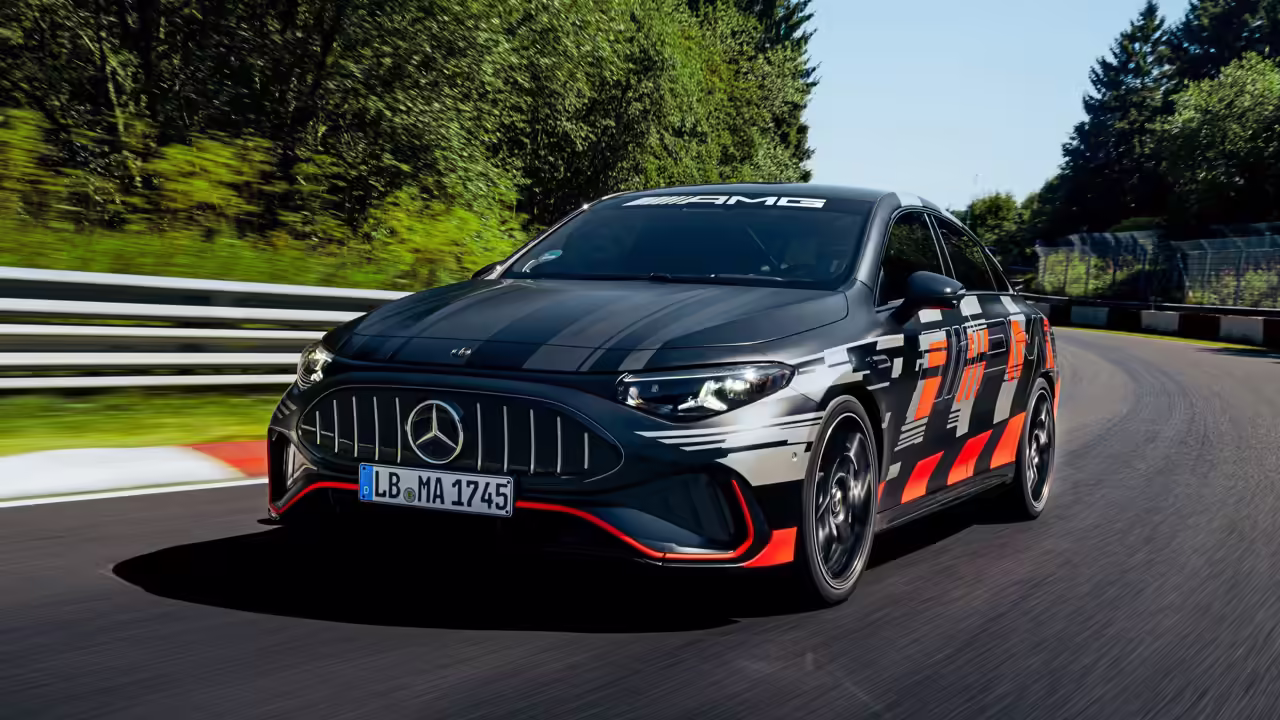 Электрический Mercedes-AMG CLA 45 быстрее бензинового Audi RS 3 на Нюрбургринге
