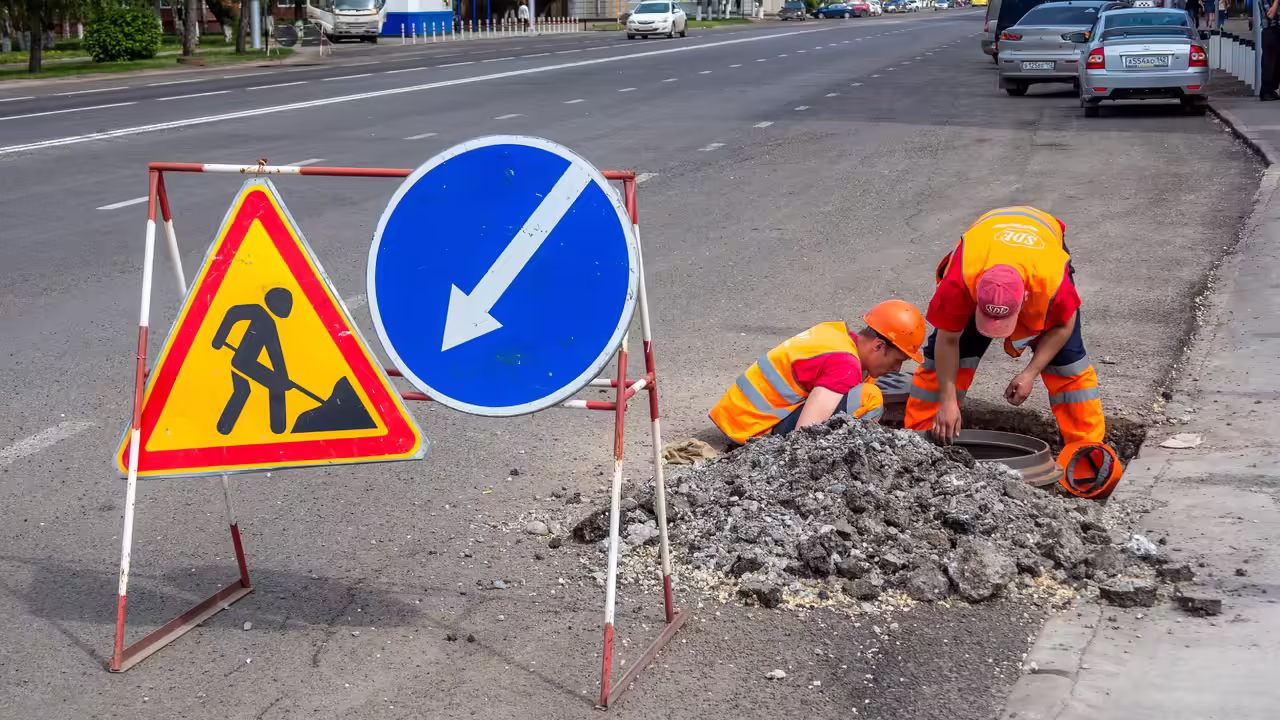 В Кемерове продлили ограничение движения у Театрального моста