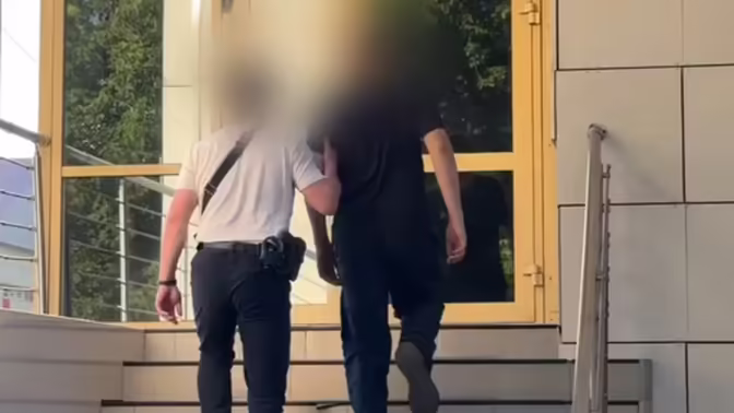 СК: в Иркутске задержали 17-летнего подростка, намеренно сбившего человека