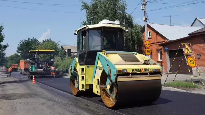 В Оренбурге на улице Немовской начали укладывать асфальт