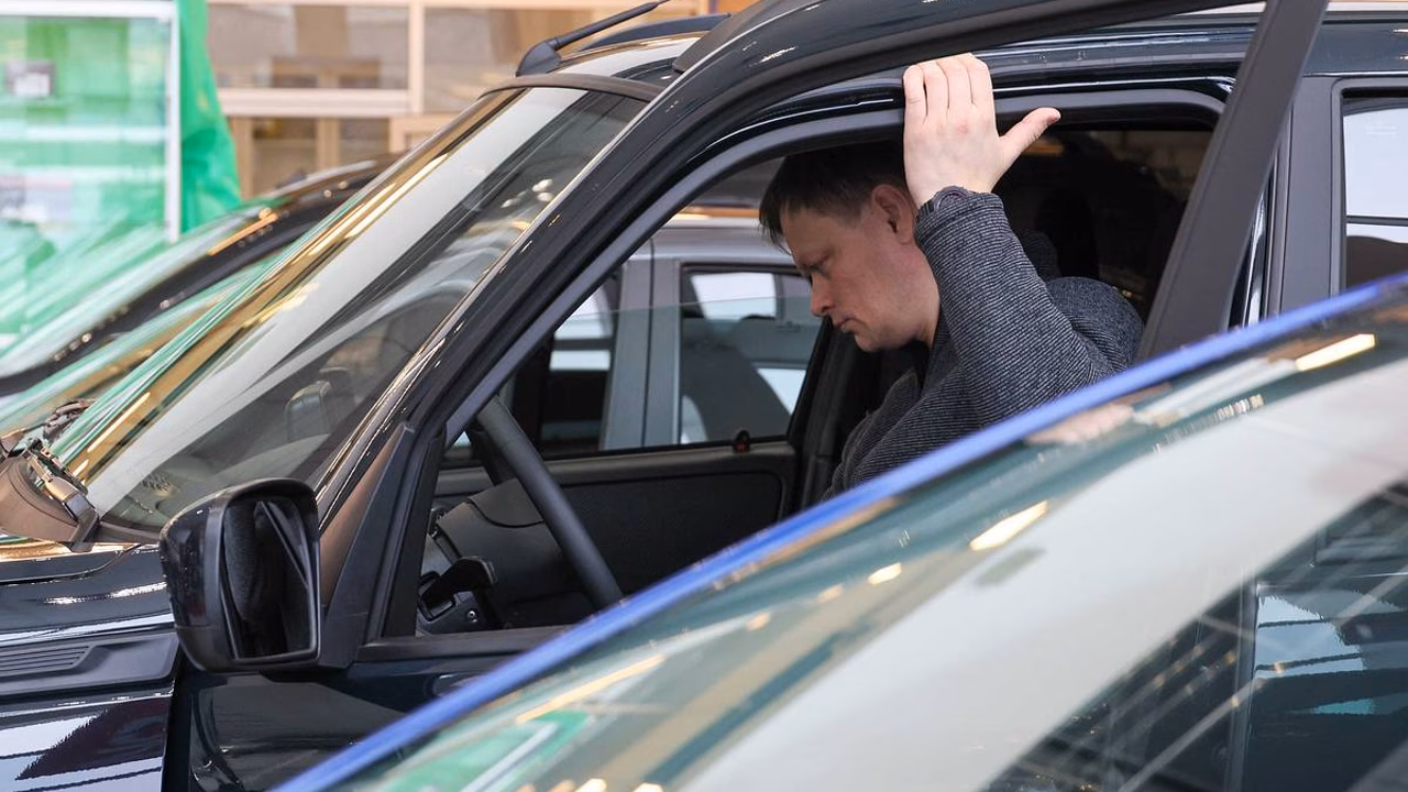 В России за июль продали 122 092 новых легковых автомобиля