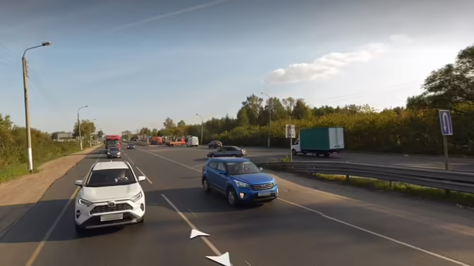 На участке улицы Ванеева ограничат парковку автомобилей
