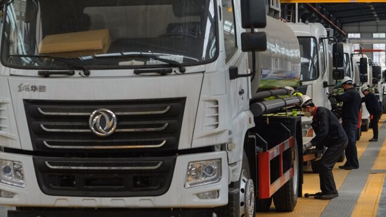 Росстандарт запретил выпуск в обращение ряда грузовиков Dongfeng и Zoomlion