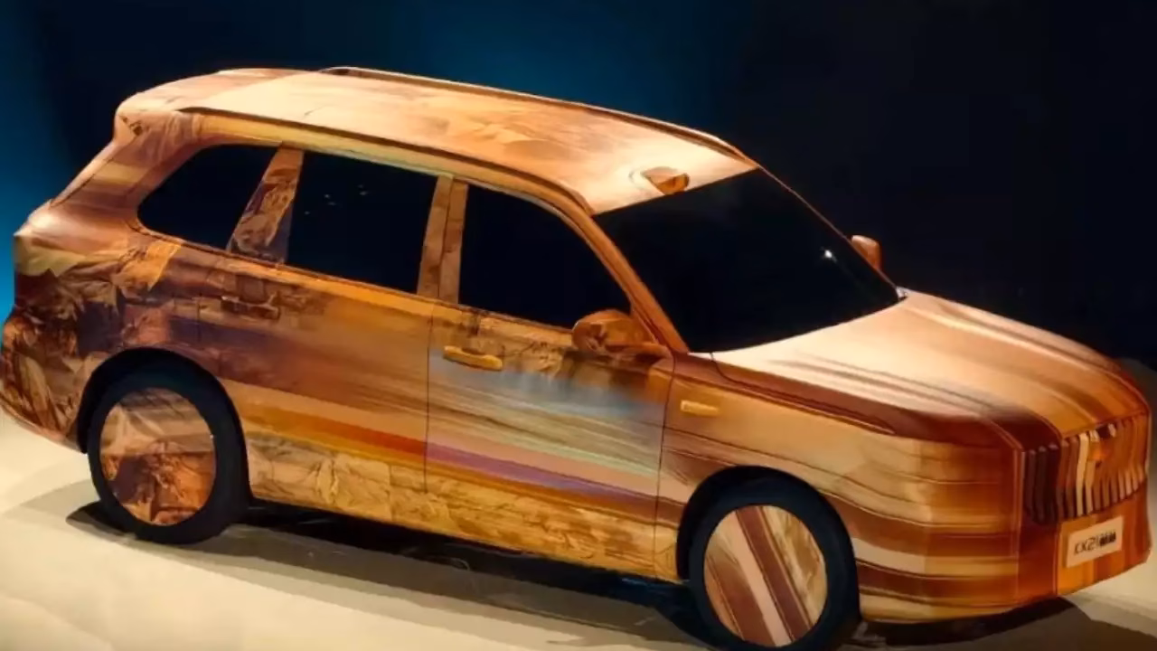 Кроссовер Geely KX21 заметили на дорожных тестах в Китае