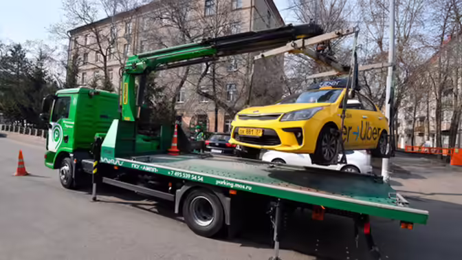Депутат Даванков предложил ввести скидку 50% на эвакуацию автомобиля