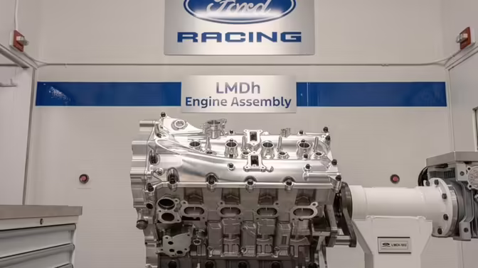 Ford дал послушать двигатель нового «гиперкара»