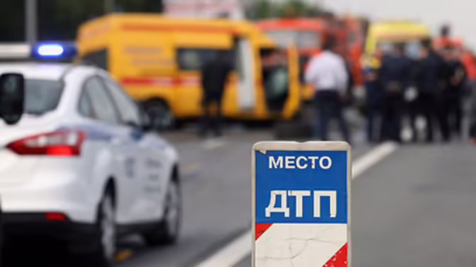В Омске водитель сбил семерых пешеходов, появились кадры ДТП
