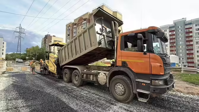 В Кирове по нацпроекту ремонтируют семь участков дорог