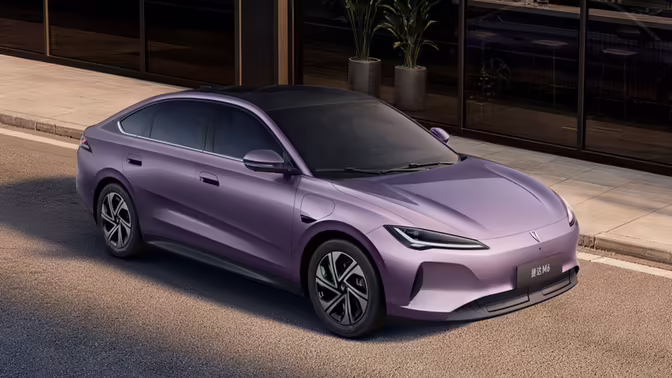 Новый седан Jetta M6 показал свой интерьер: без сюрпризов