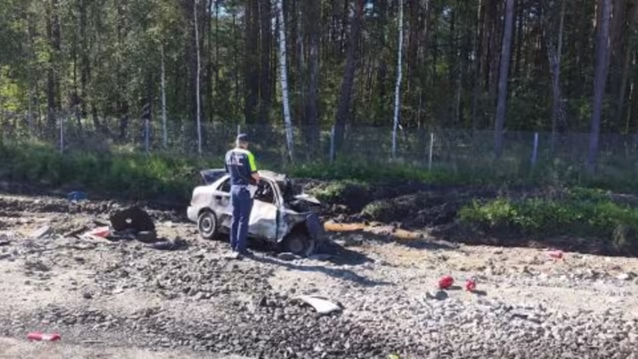 Пять человек погибли в лобовом столкновении под Екатеринбургом