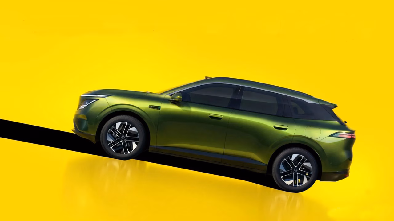Nissan показал электрический аналог Qashqai