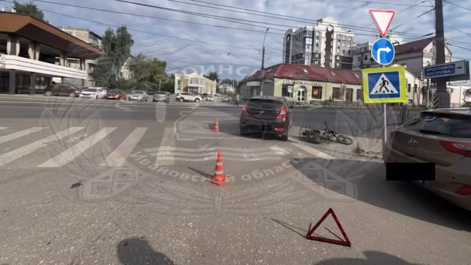 В Иванове водитель сбила подростка на электровелосипеде