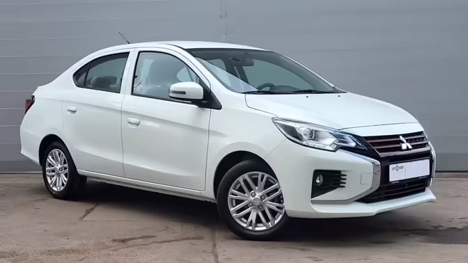 От 1,6 млн рублей: в России начались продажи новых седанов Mitsubishi Attrage