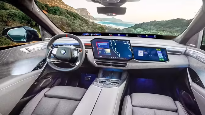 Новейший BMW X5: свежий фирменный дизайн и 5 вариантов силовой установки