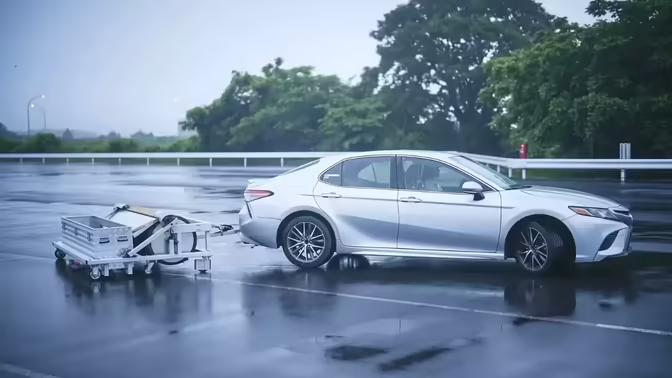 Toyota разработала губчатый валик для сушки испытательного трека