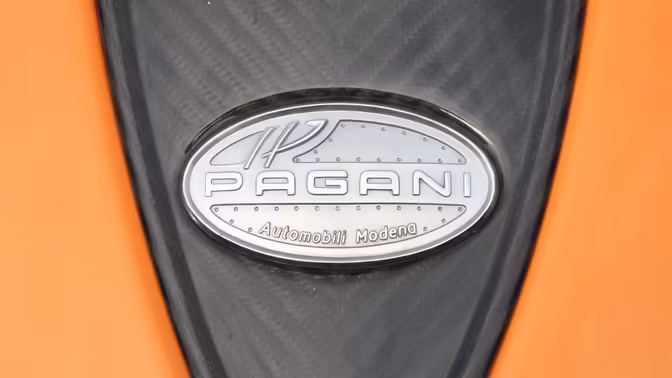 Комплект титановых болтов Pagani оценивается в 160 тысяч долларов