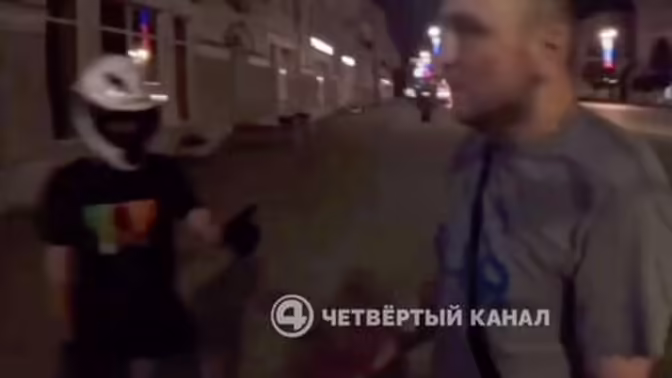 В Екатеринбурге байкеров начали слепить лазером