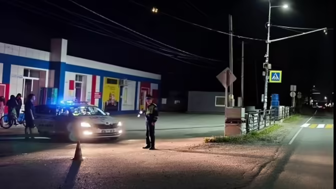 На Урале 14-летний подросток взял машину матери и сбил пешехода