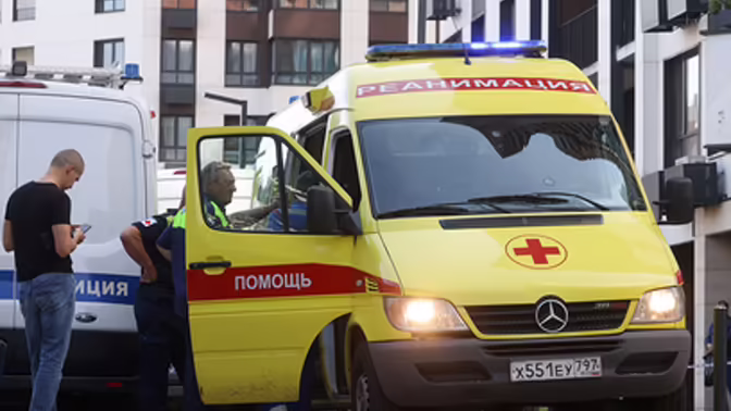 Умерла одна из пострадавших при наезде машины на толпу людей в Омске