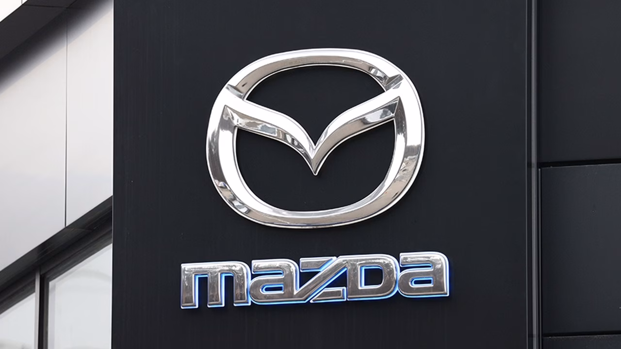 Продажи Mazda в России выросли в 8,6 раза без официального представительства