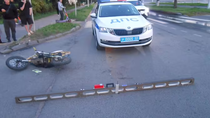 Во Владимире Chevrolet Niva сбил питбайкера на Левитана