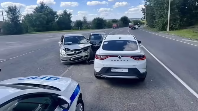 19-летний водитель спровоцировал тройное ДТП в Воронеже